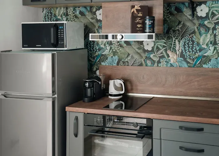 стилен и уютен в центъра *