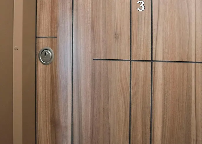 стилен и уютен в центъра شقة فارنا