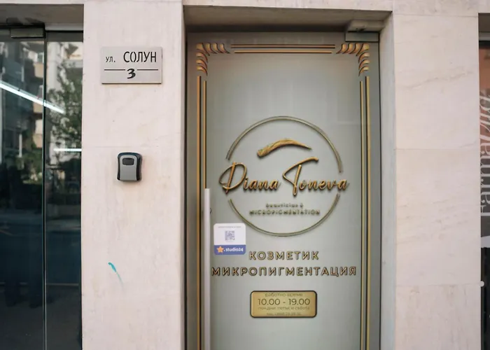 стилен и уютен в центъра Várna