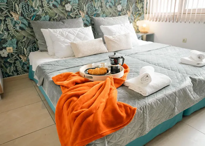 стилен и уютен в центъра Apartman *